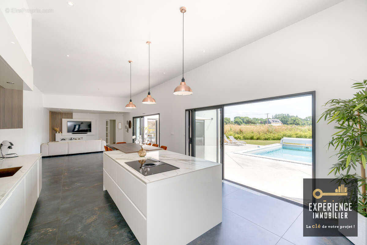 Maison contemporaine de plain-pied avec piscine - photo 2