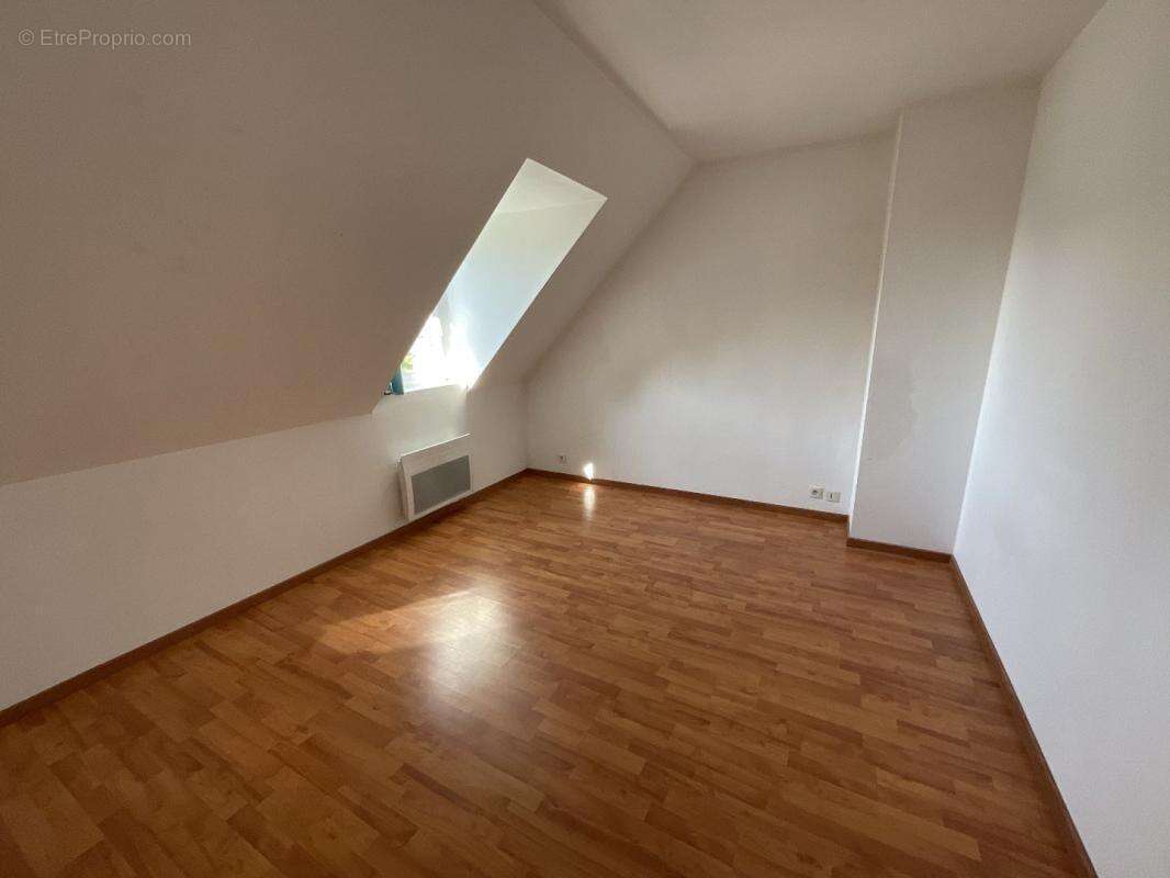 Maison 110 m² à Pleugueneuc  - photo 6