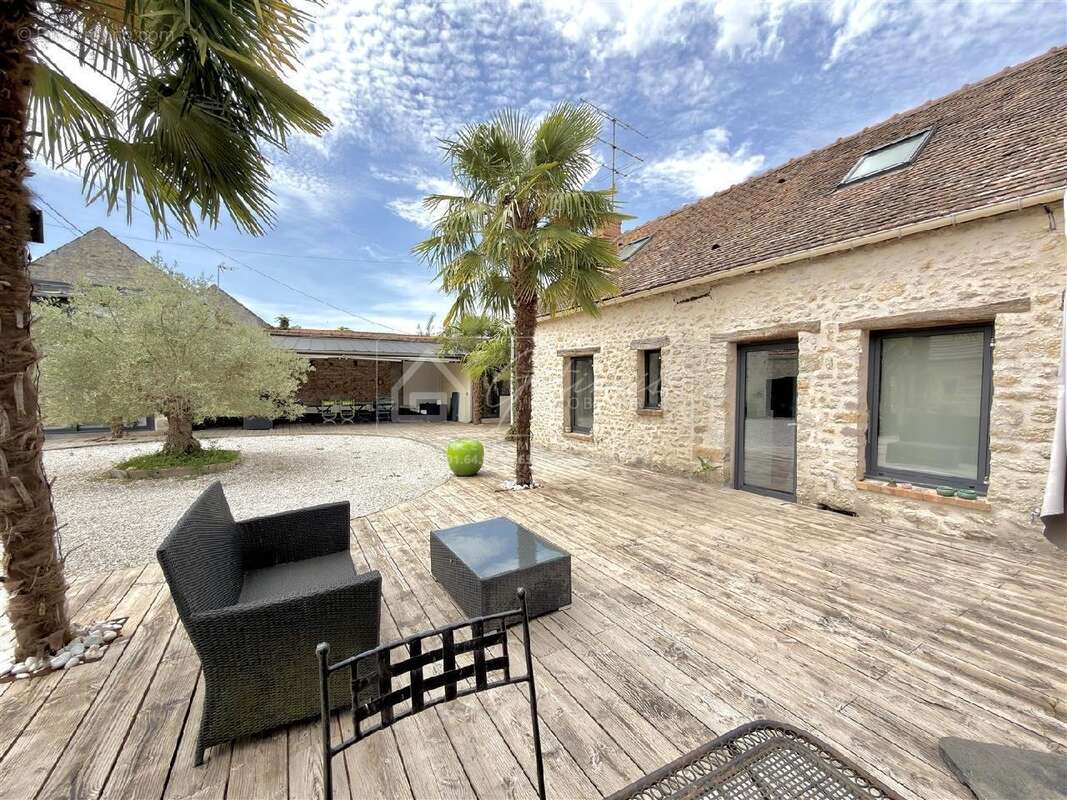 Maison à NEMOURS