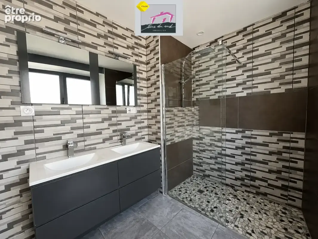 Maison entièrement rénovée   127 m2   5 chambres   Piscine   Grand garage - photo 11