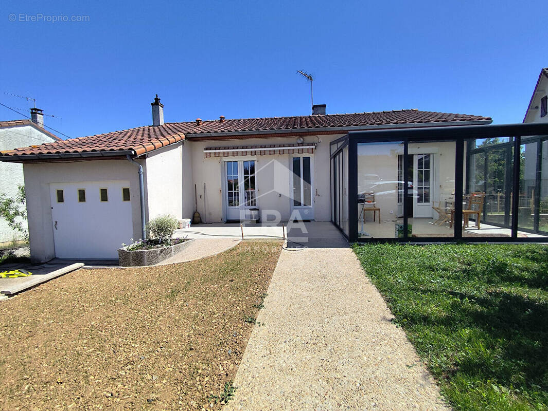 Maison à L&#039;ISLE-JOURDAIN