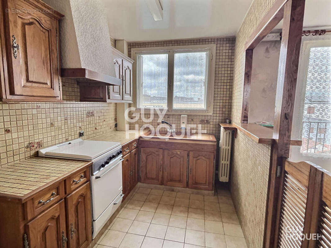 Appartement à AUBERVILLIERS