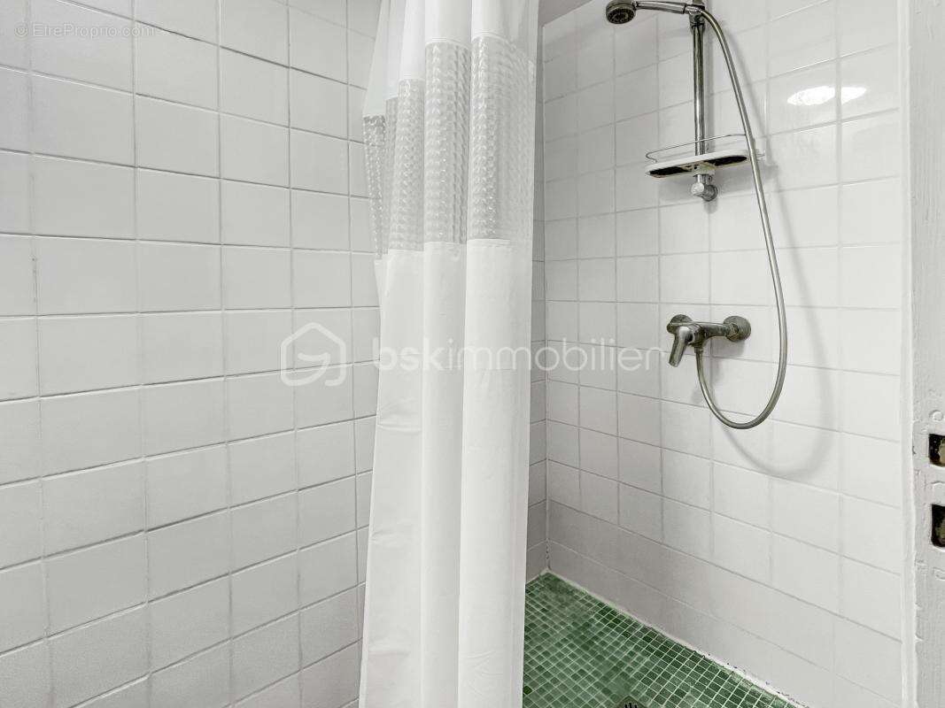 Appartement à VILLE-D&#039;AVRAY