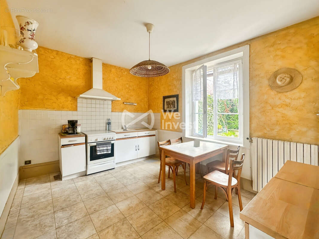Maison à CHARLEVILLE-MEZIERES