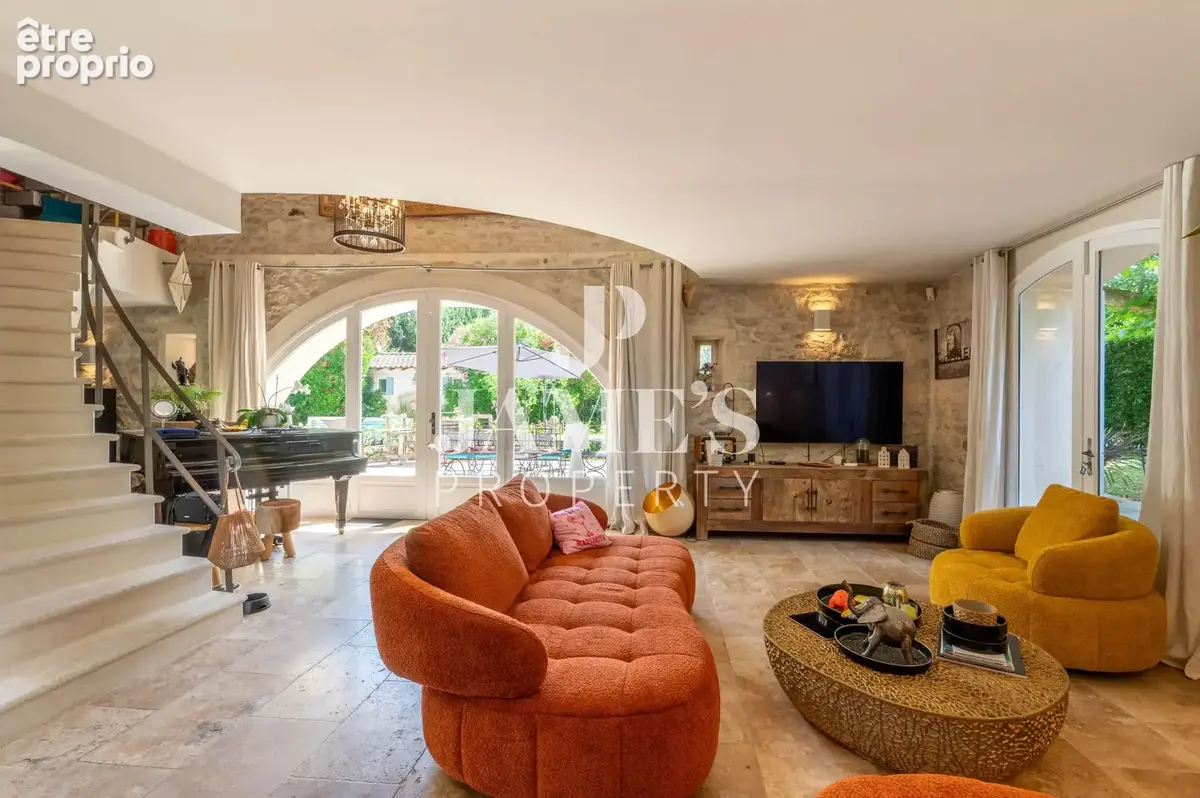 Maison 18 pièces 450 m² à vendre à Saint-Remy-De-Provence (13210) - photo 8