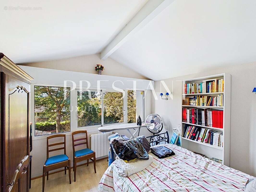Au bord du lac Mouriscot, une maison de famille - photo 29