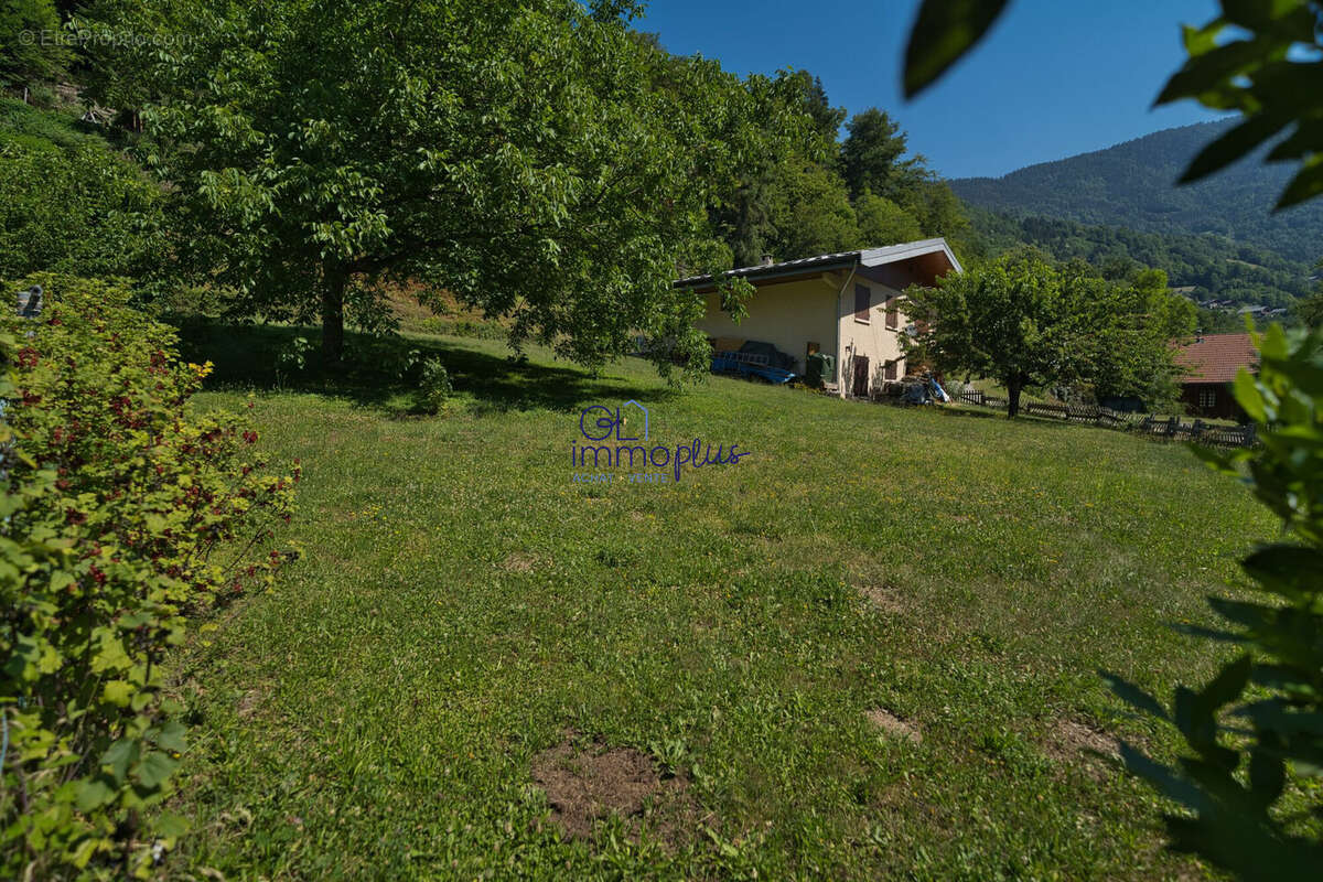 Terrain 514 m² à Queige  - photo 3