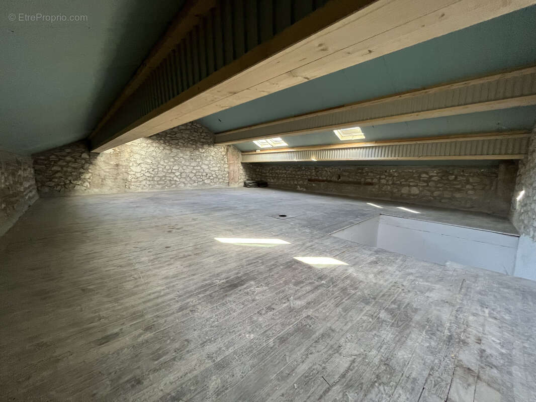 Maison à PIERRELATTE