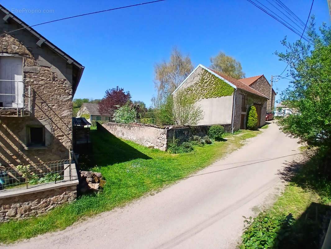 Maison à MHERE