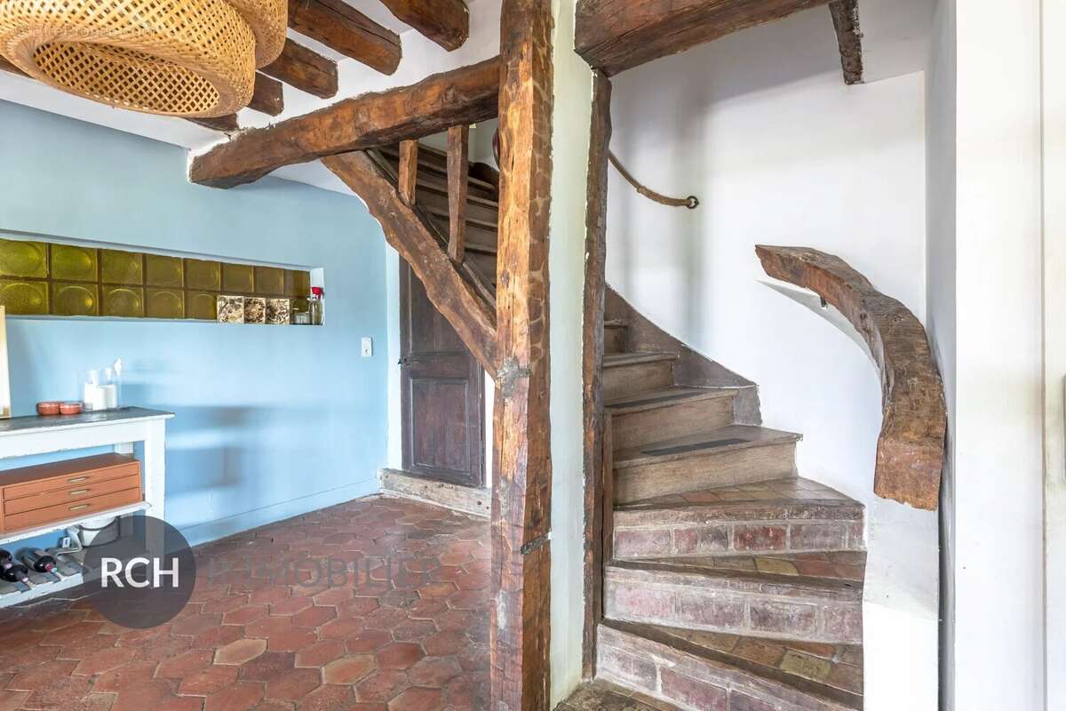 Exclusivité - Jouars-Pontchartrain - Charmante maison ancienne avec belle vue dégagée - photo 11