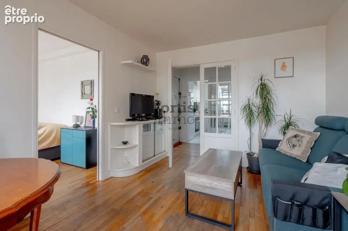 Paris 20 - gambetta - 4p etage eleve balcon vue degagee - photo 9