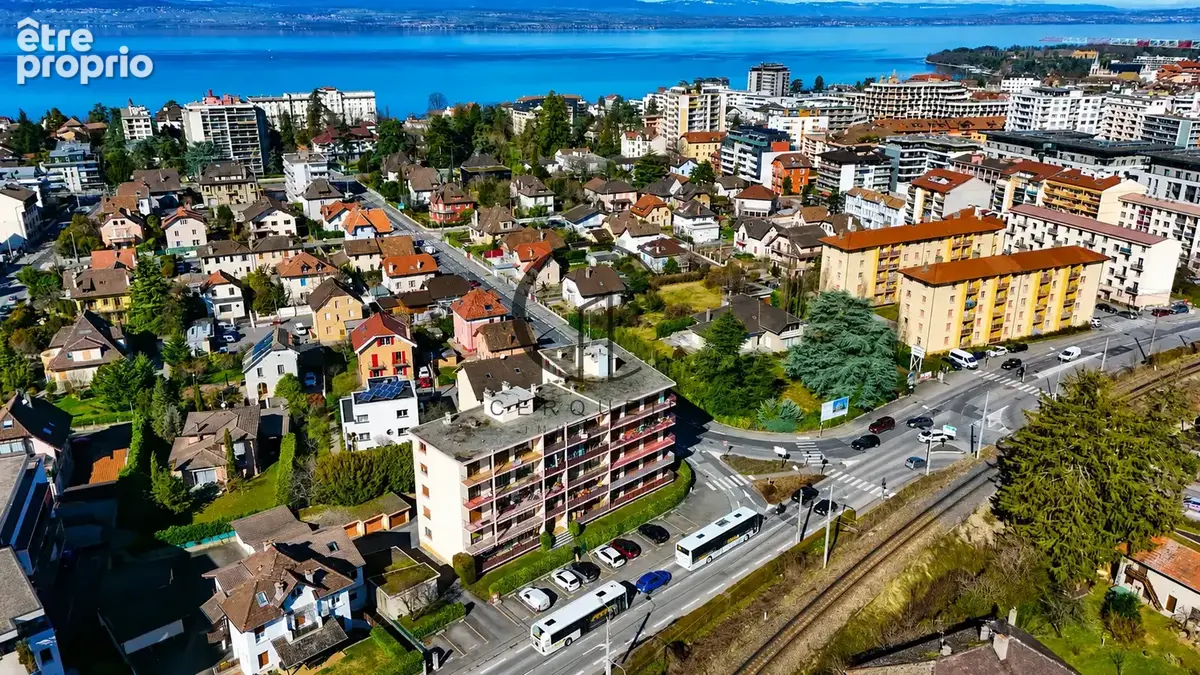 THONON-LES-BAINS  Appartement T3 traversant entièrement rénové en 2025 - Proche centre-ville - photo 10