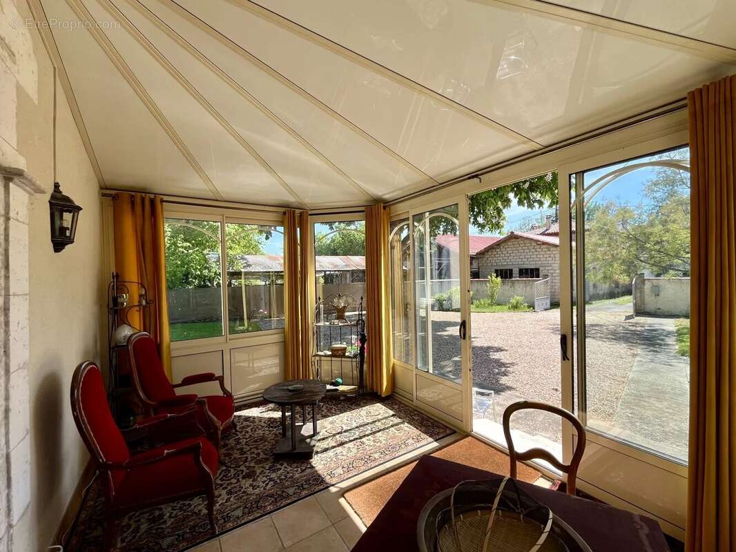 Maison à PETIT-BERSAC