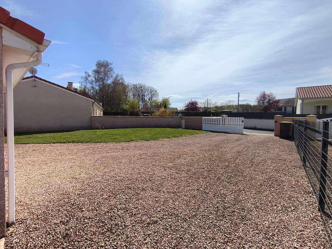 Maison à PESCHADOIRES