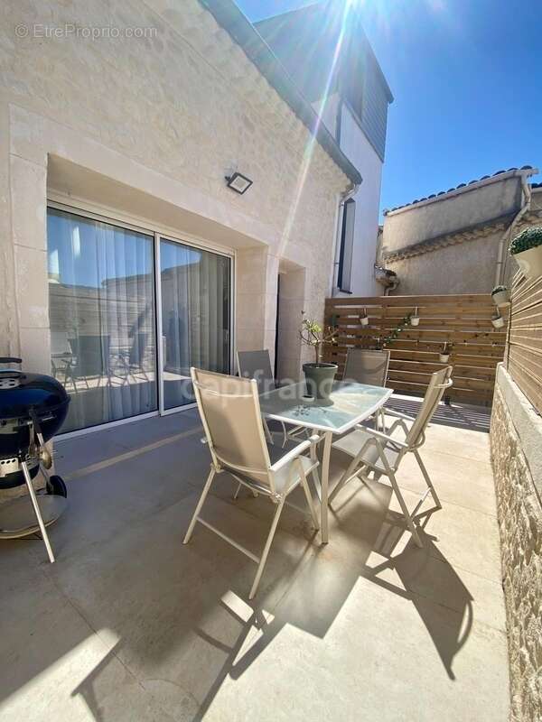 Maison à VILLEVEYRAC