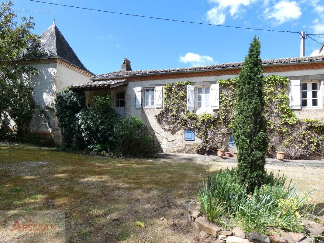 Maison à CORDES-SUR-CIEL