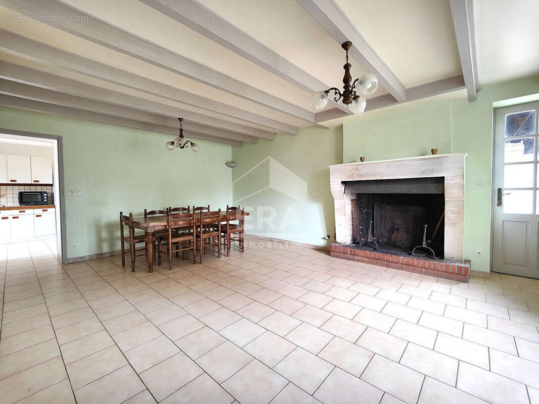 Maison à SIGOGNE