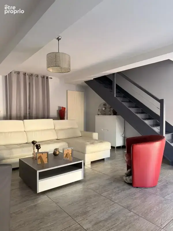 Maison 7 pièces 180 m² à vendre à Piegut-Pluviers (24360) - photo 8