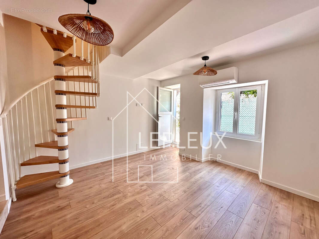 Maison de village 60 m2 avec jardin à Spéracèdes 3 pièces - photo 13