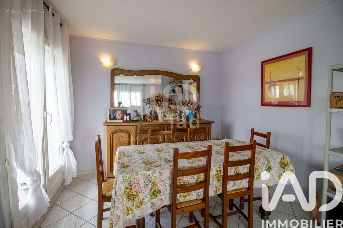Photo 5 - Appartement à COMPIEGNE