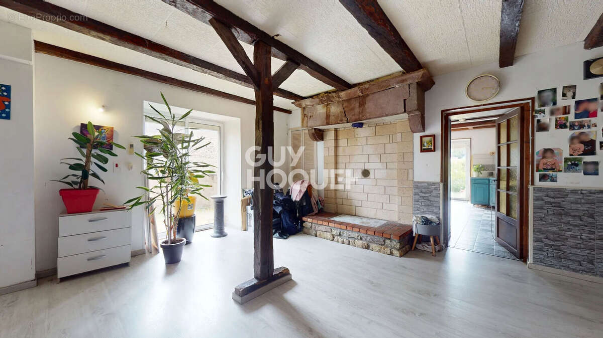 Maison à MELINCOURT