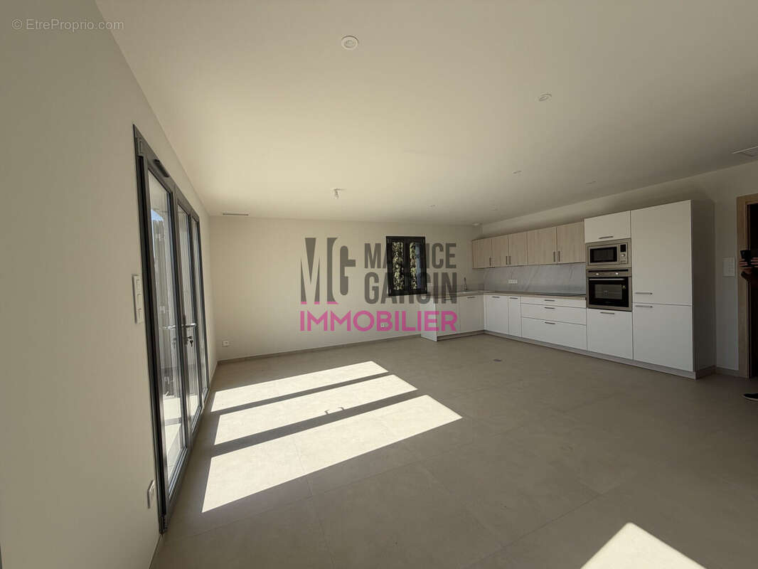 Appartement à VELLERON