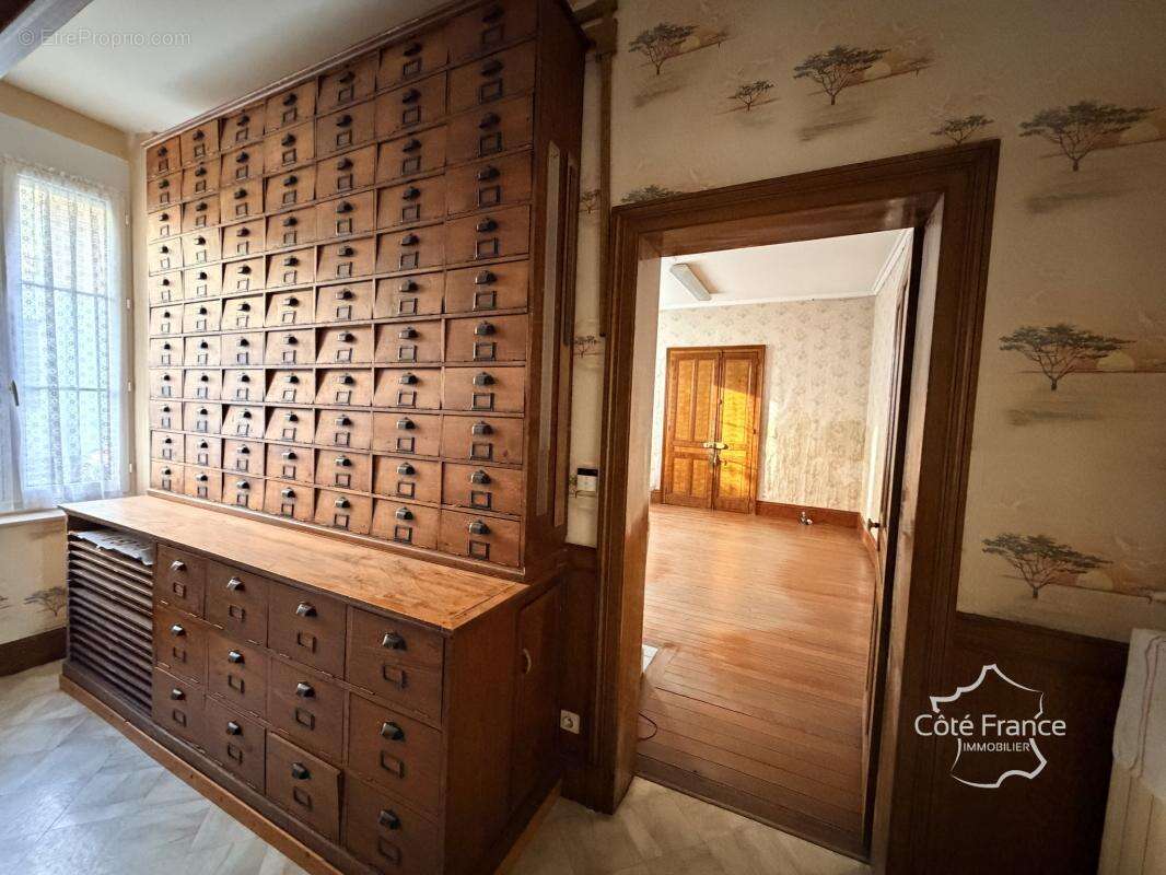 Maison à CRECY-SUR-SERRE