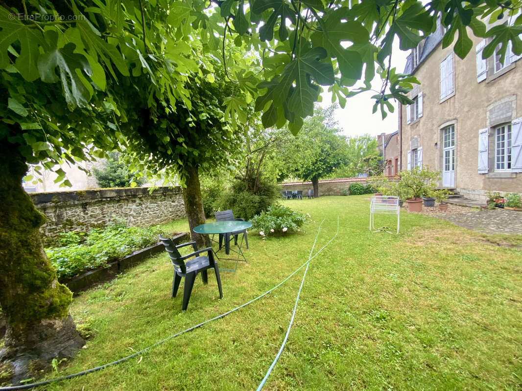 Maison à CHATILLON-EN-BAZOIS