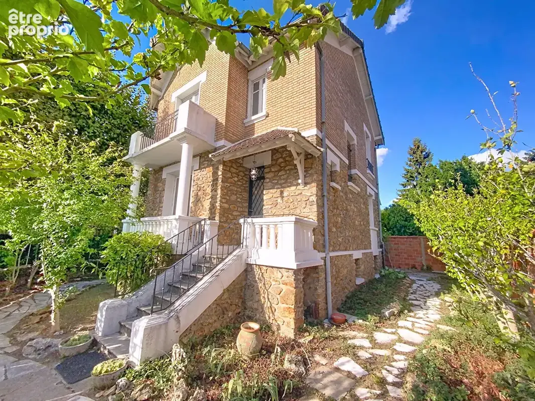 Maison 6 pièces Saint Maur Des Fosses  Secteur Vieux Saint Maur - photo 2