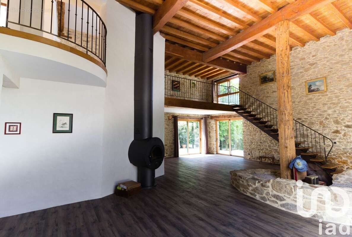 Photo 8 - Maison à VERNEUIL-SUR-VIENNE