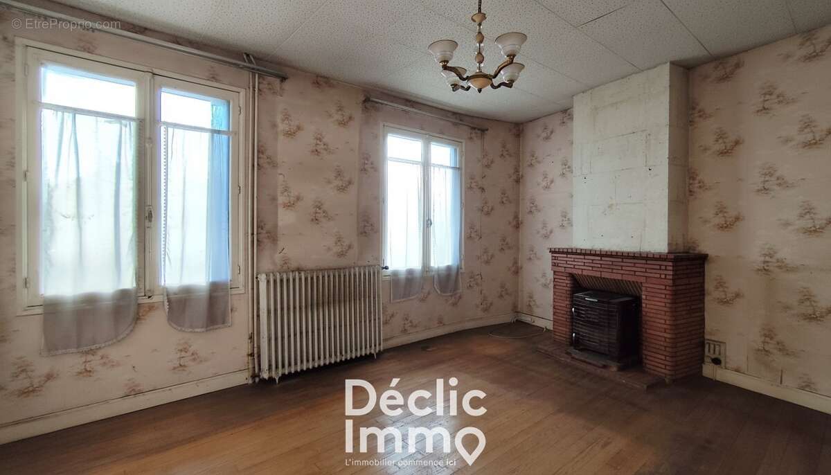 Maison à VOEUIL-ET-GIGET