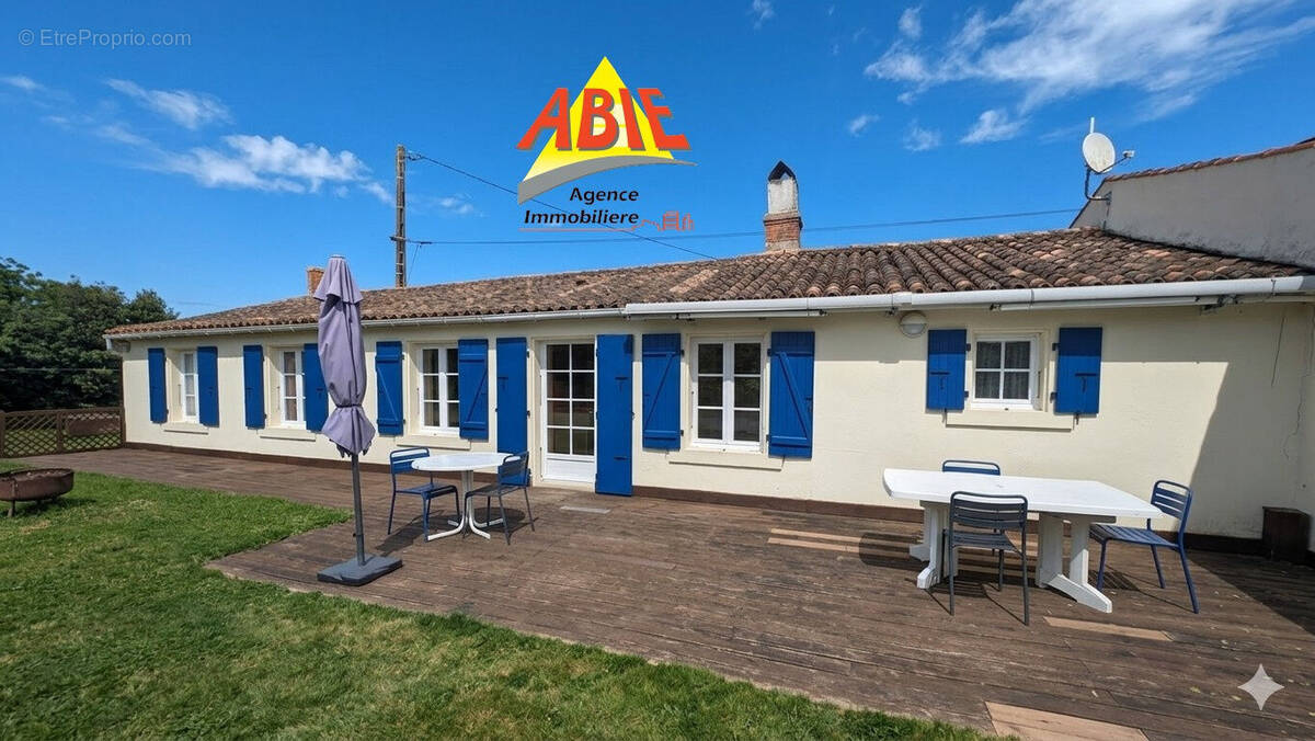 Photo 1 - Maison à DAMVIX
