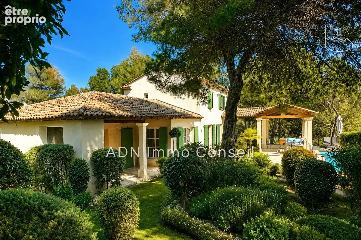 Photo Maison à Mallemort au prix de 1 090 000€