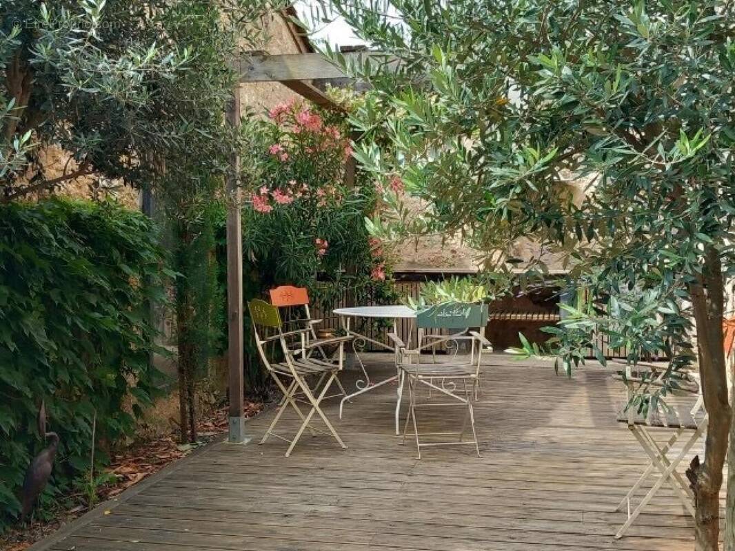 Photo 1 - Maison à PODENSAC