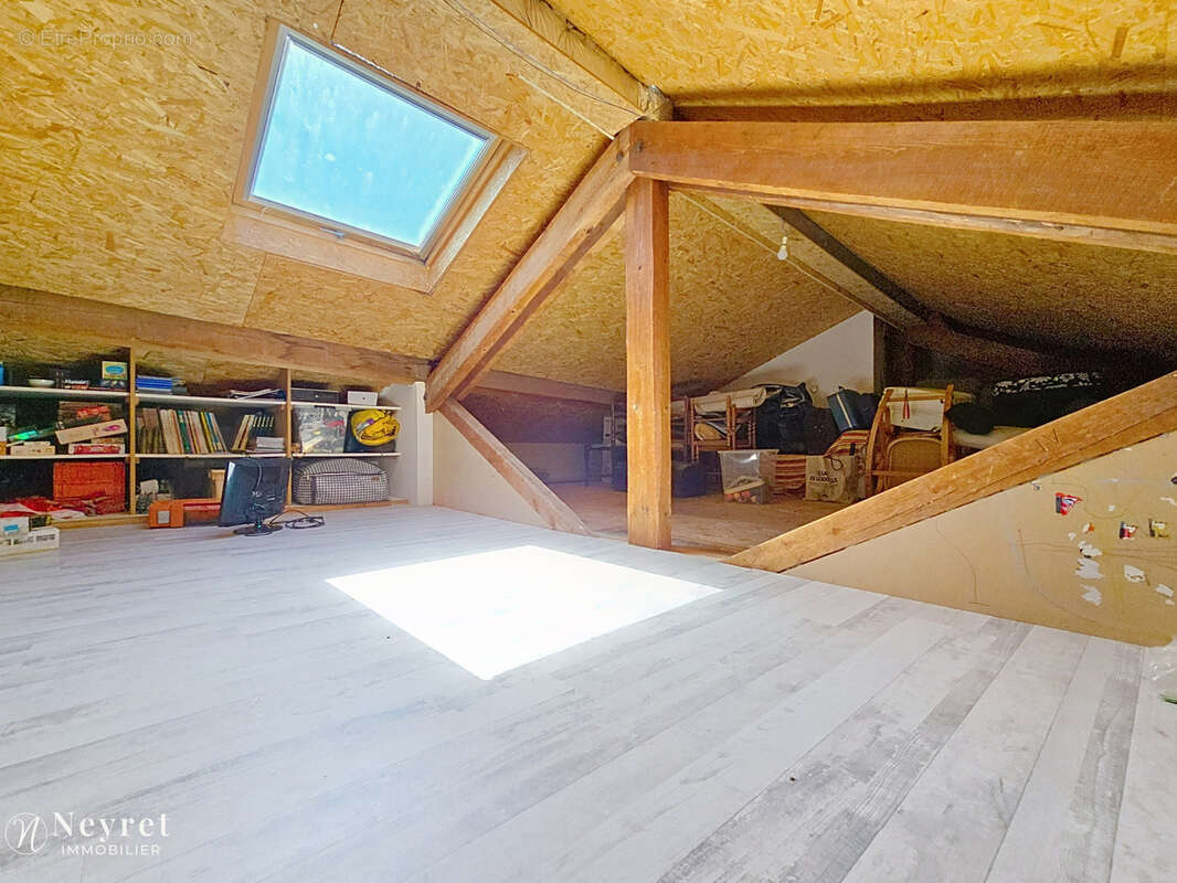 Appartement à CHAMELET