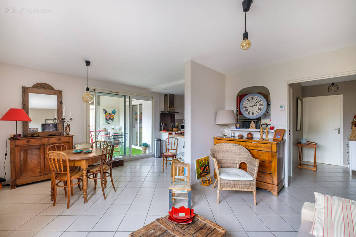 Appartement à LYON-9E