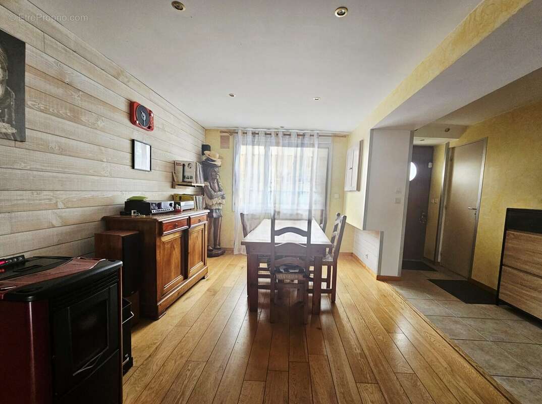 Maison à LANESTER