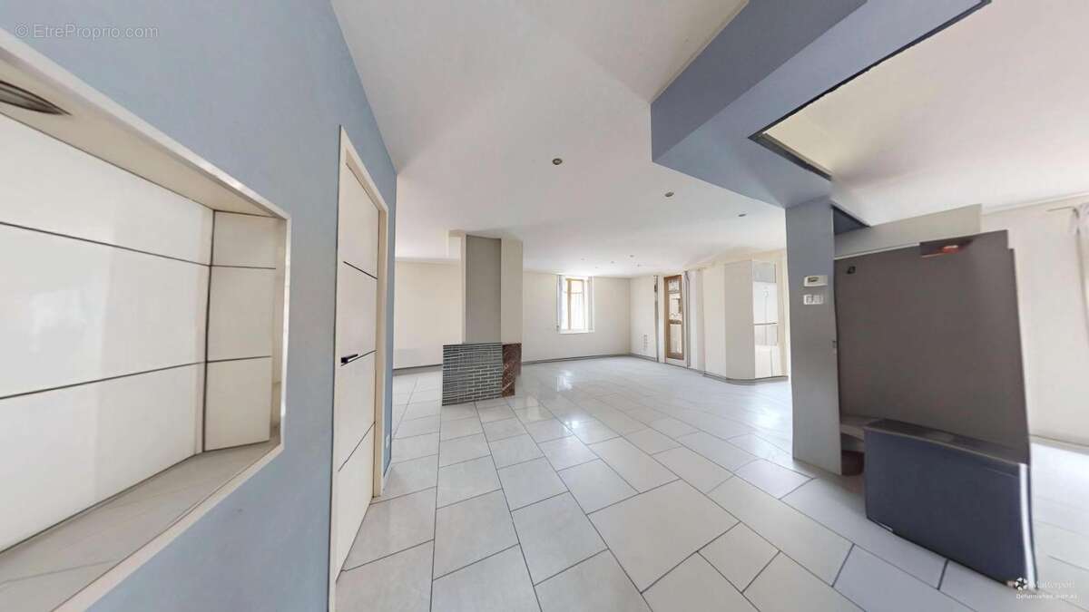 RARE SUR LE SECTEUR – Maison familiale avec grands volumes et cadre de vie exceptionnel - photo 4