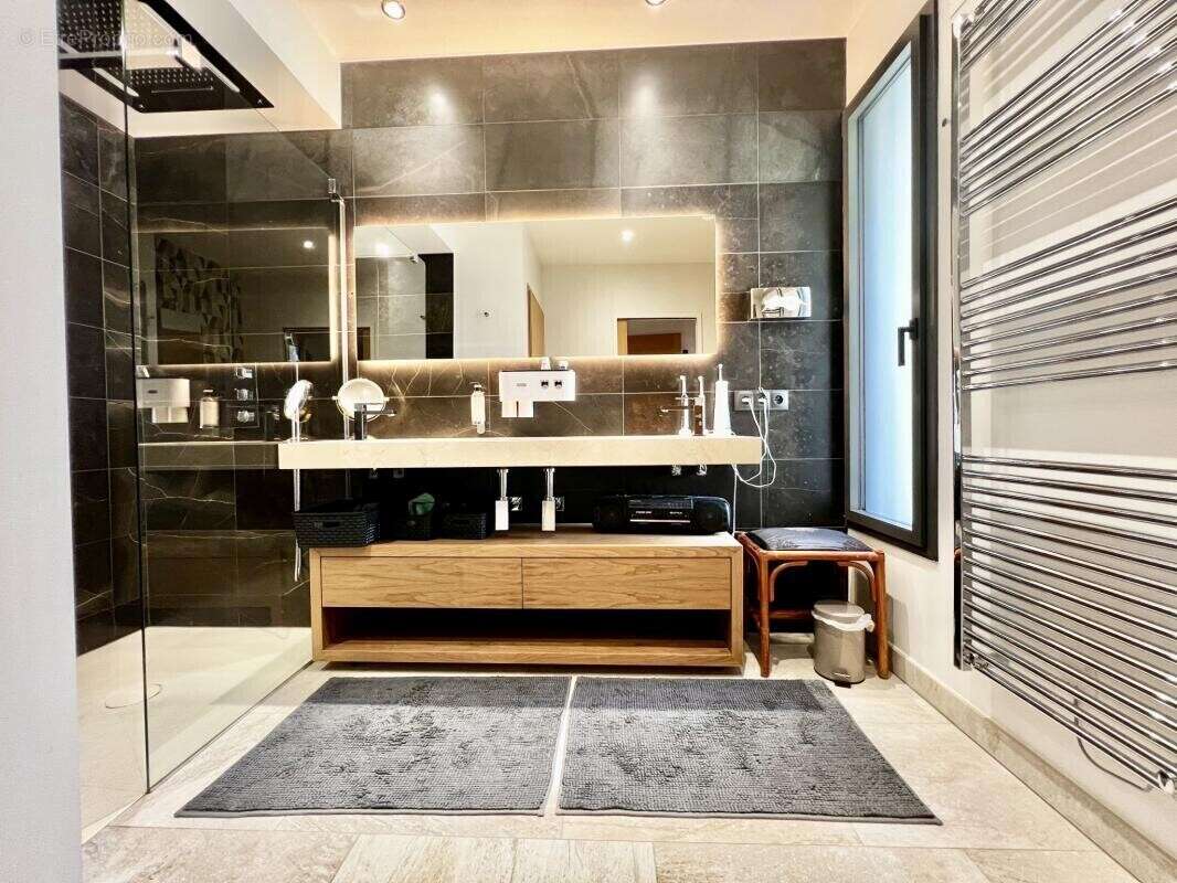 Maison à CHATELLERAULT