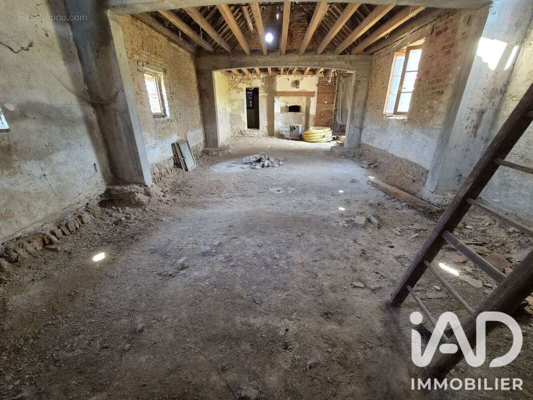 Maison 66 m² à Beaulon  - photo 8