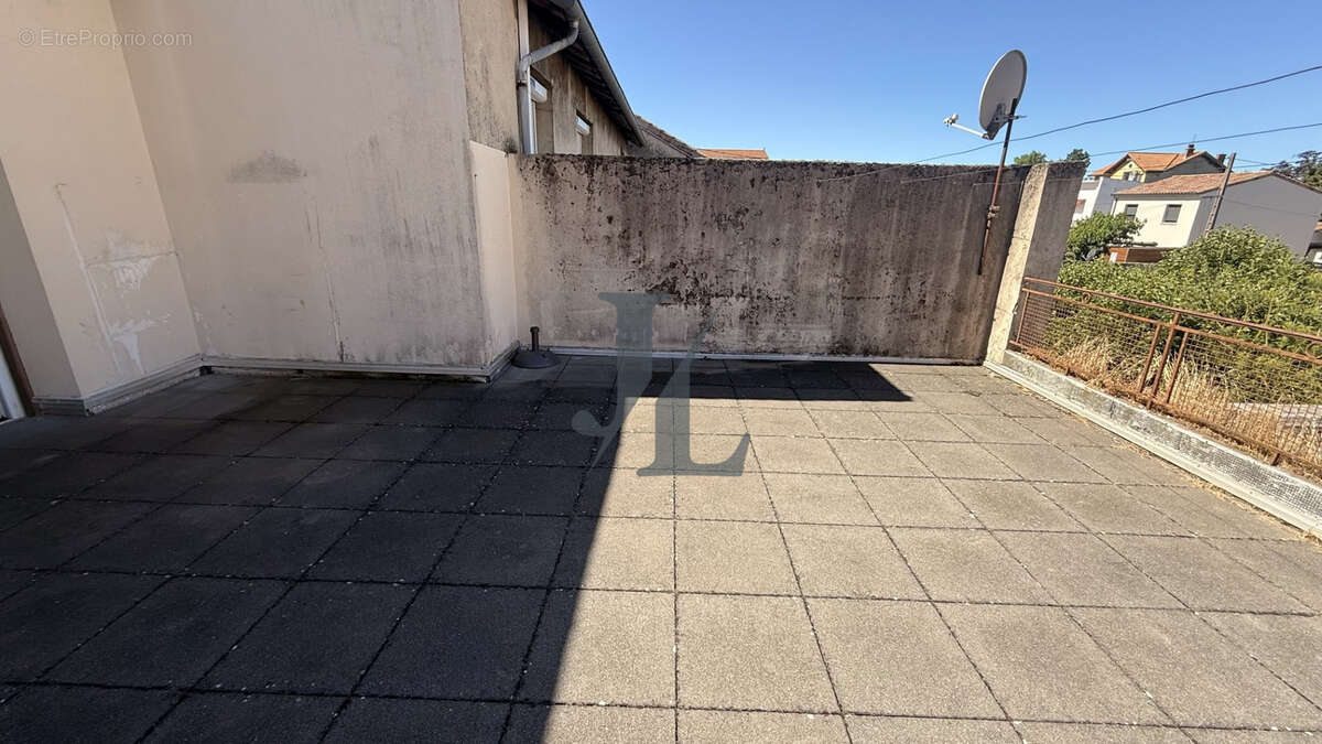 Appartement à PORTES-LES-VALENCE