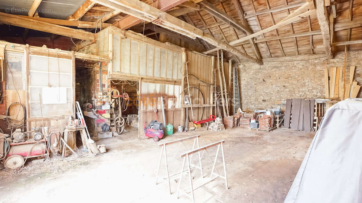 Maison à MONTIRAT