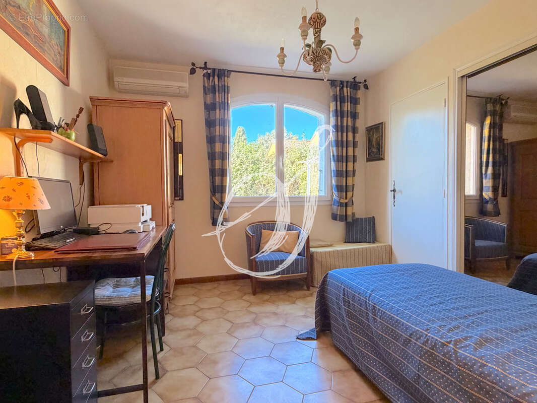 Maison à SAINT-GEORGES-D&#039;ORQUES