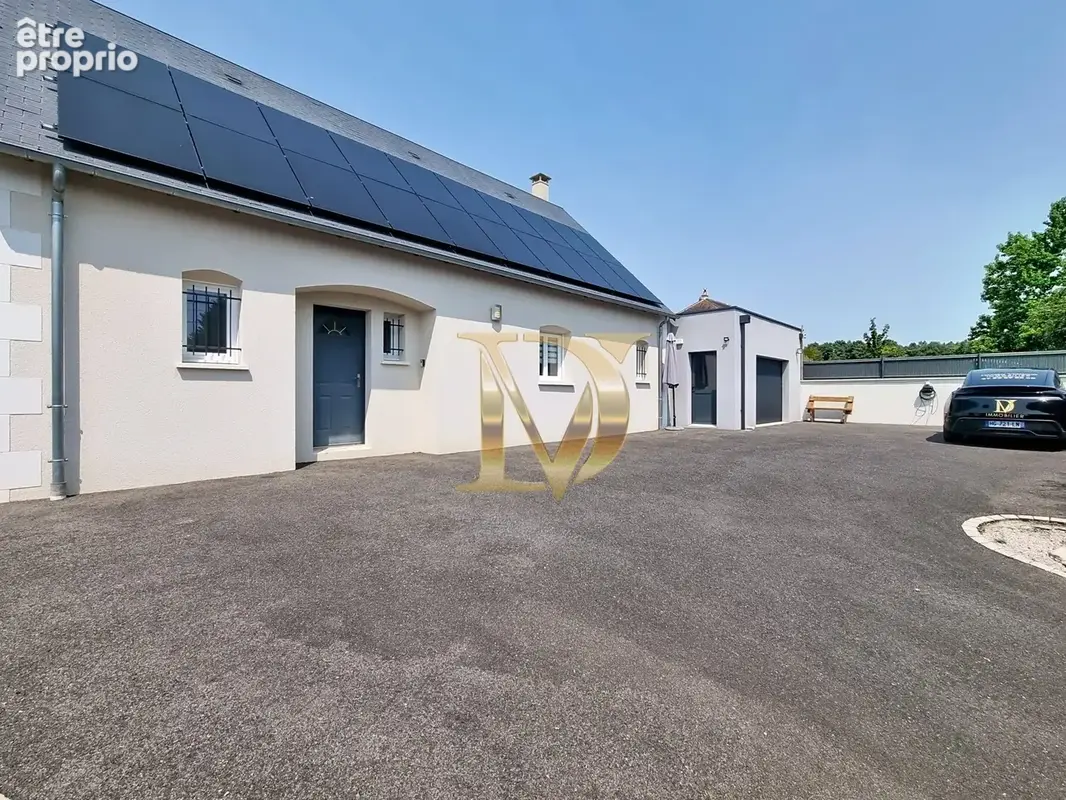 Maison 7 pièces 152 m² à vendre à La Croix-En-Touraine (37150) - photo 2