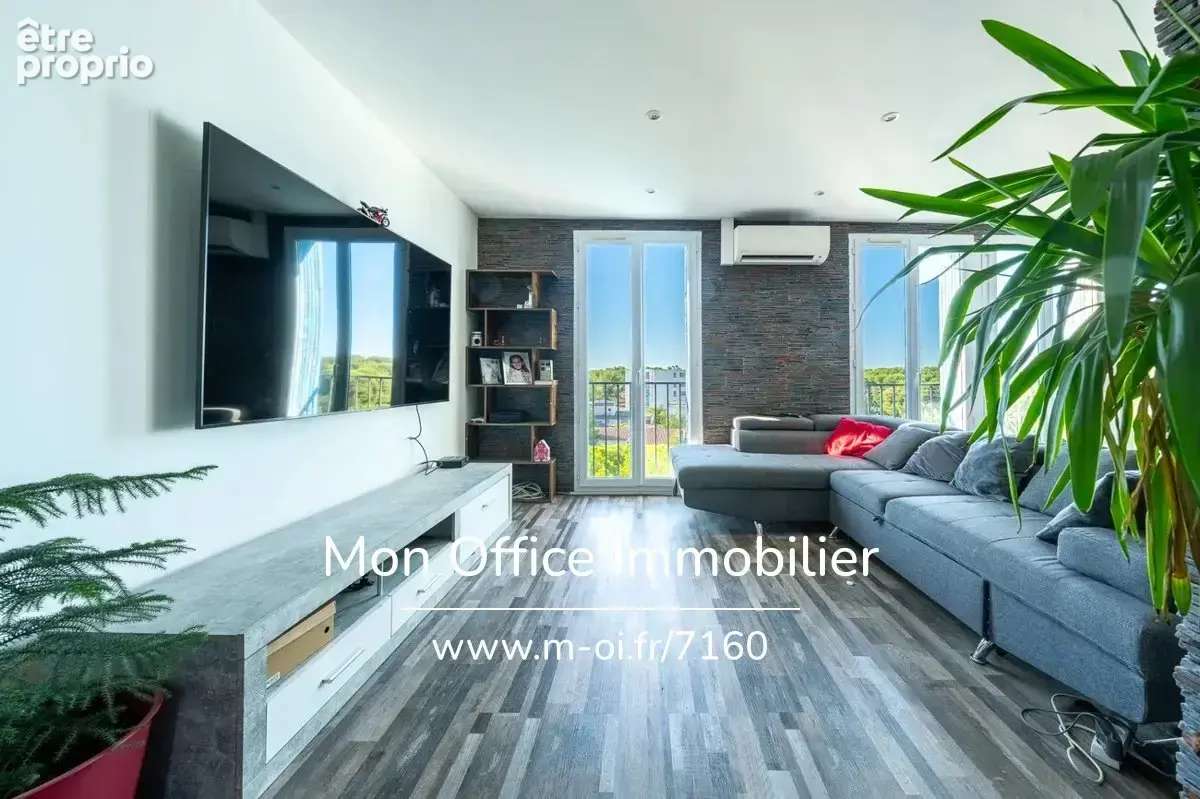 Référence : 7160-MCO - Appartement 3 pièces dernier étage vue dégagée et mer - photo 3