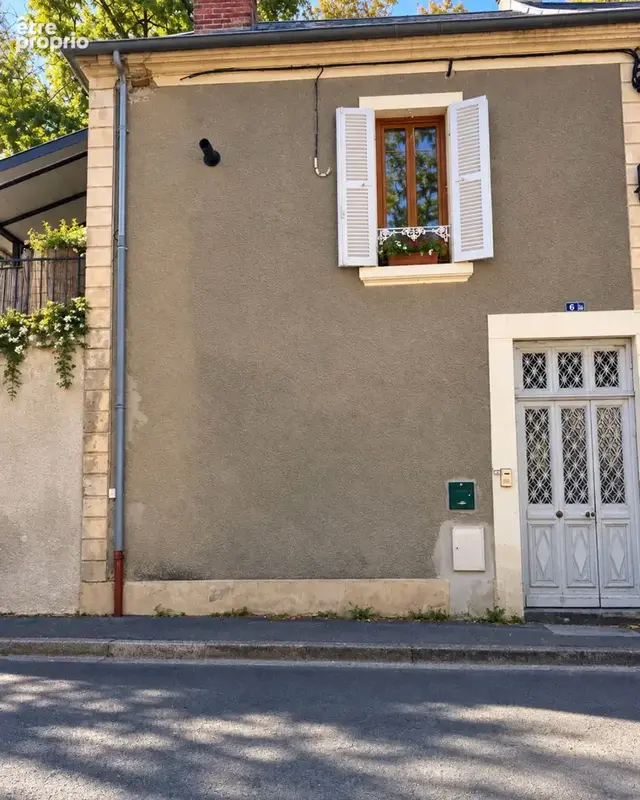 Maison de caractère - Quartier thermal de Bourbon-Lancy - photo 9