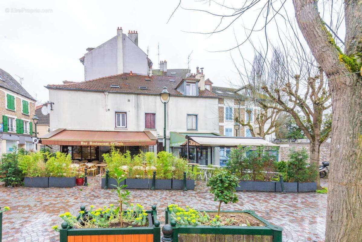 Appartement à CORBEIL-ESSONNES
