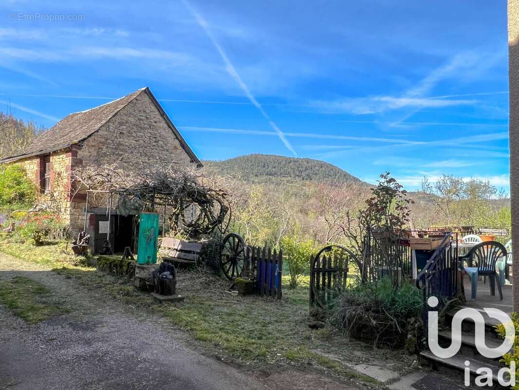 Photo 3 - Maison à SAINT-LAURENT-D&#039;OLT