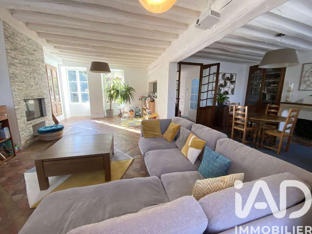 Photo 9 - Maison à SAINT-FARGEAU-PONTHIERRY