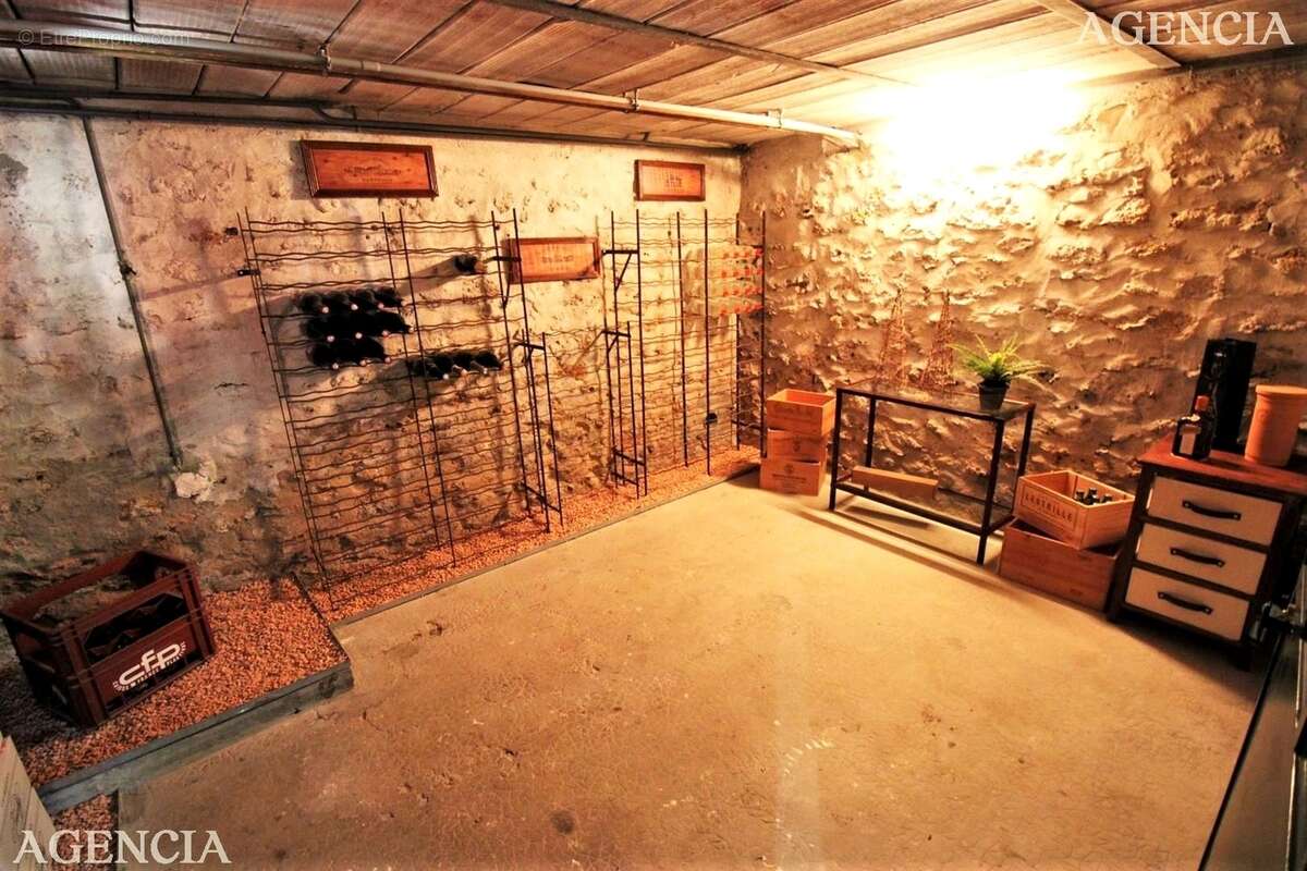 Maison à PONTAULT-COMBAULT